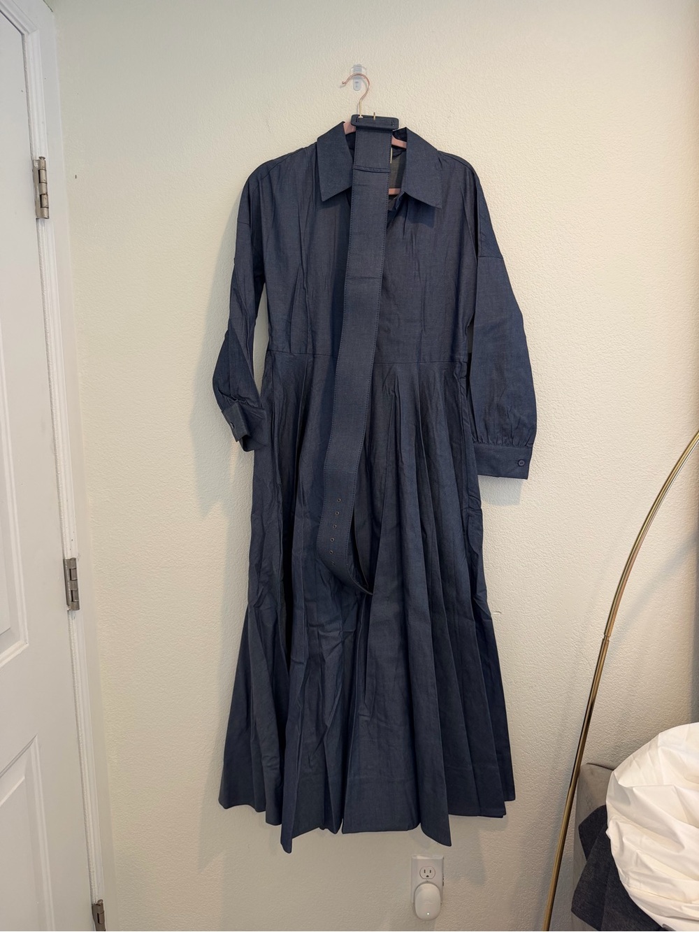 Tuckernuck x India Hicks Blue Belted Maxi Shirt Dress M - Picture 2 of 9